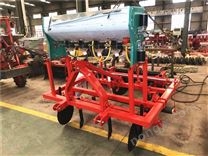 起壟鋪膜施肥機