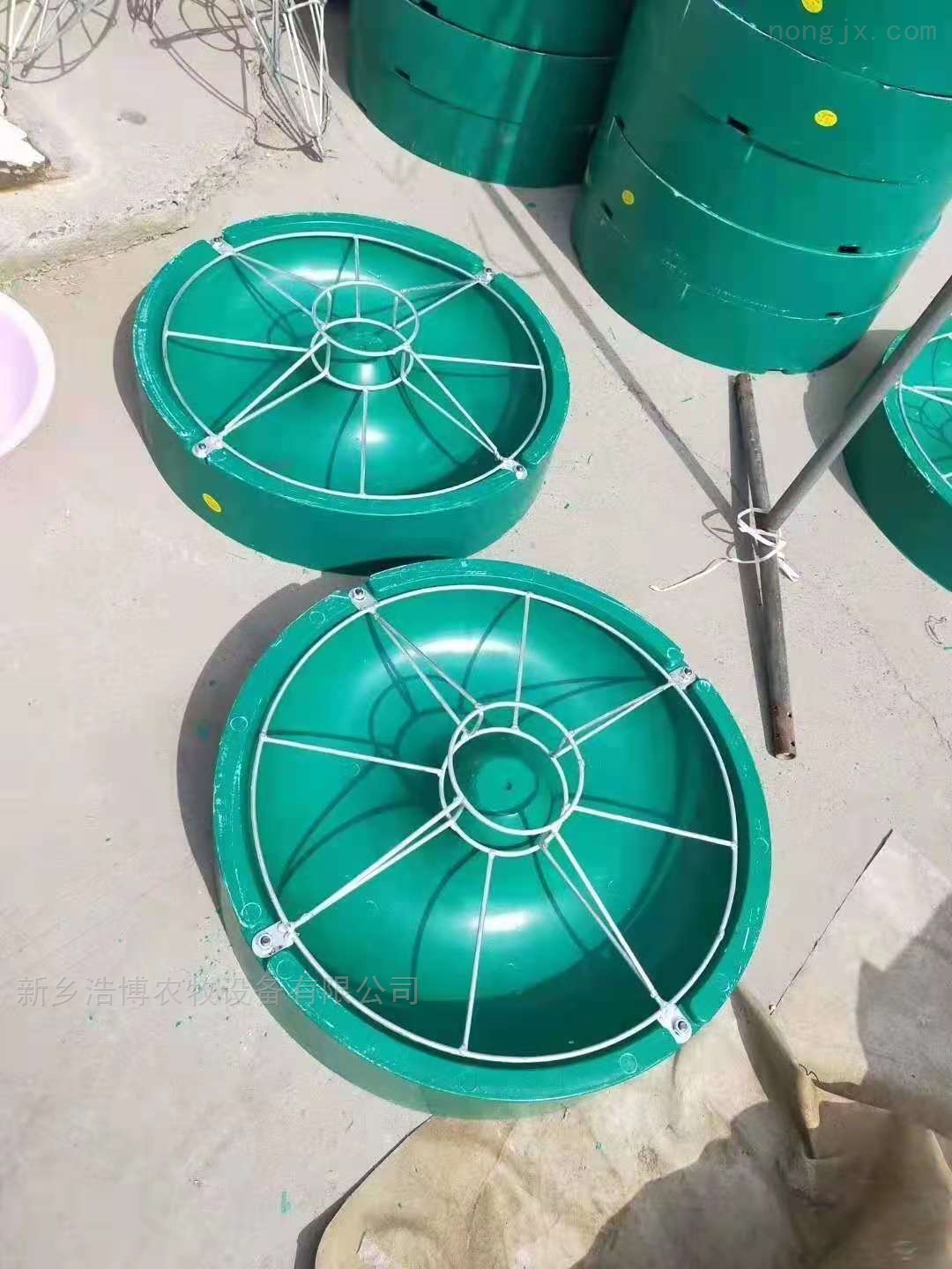 产品库 畜牧水产养殖机械 畜牧饲养机械  喂料设备 复合圆槽猪用圆槽