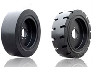 Brawler滑移裝載機標準輪胎